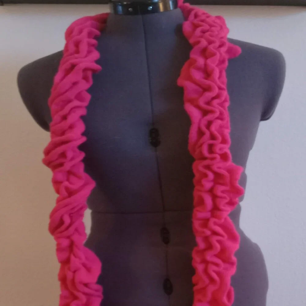 Pink Ruffle Scarf‎